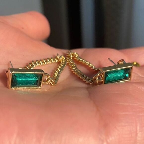 The Champion Square Emerald Crystal Gold Chain Dangle drop Earrings - Picture 5 of 11
